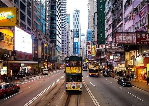 <b>香港商经局局长：广西是香港跟东盟经贸联系重</b>