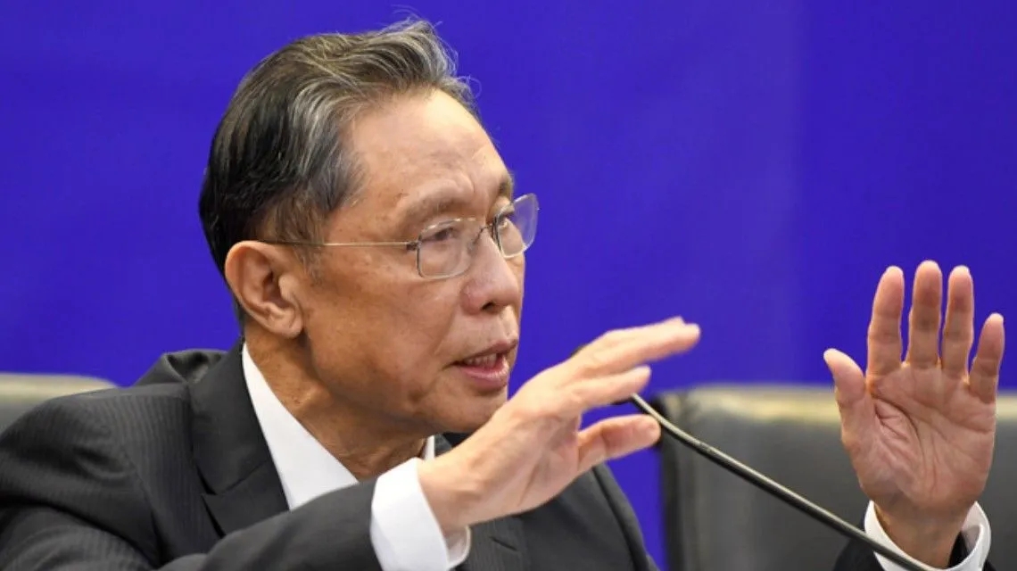 <b>钟南山提醒疫苗接种半年后补加强针</b>
