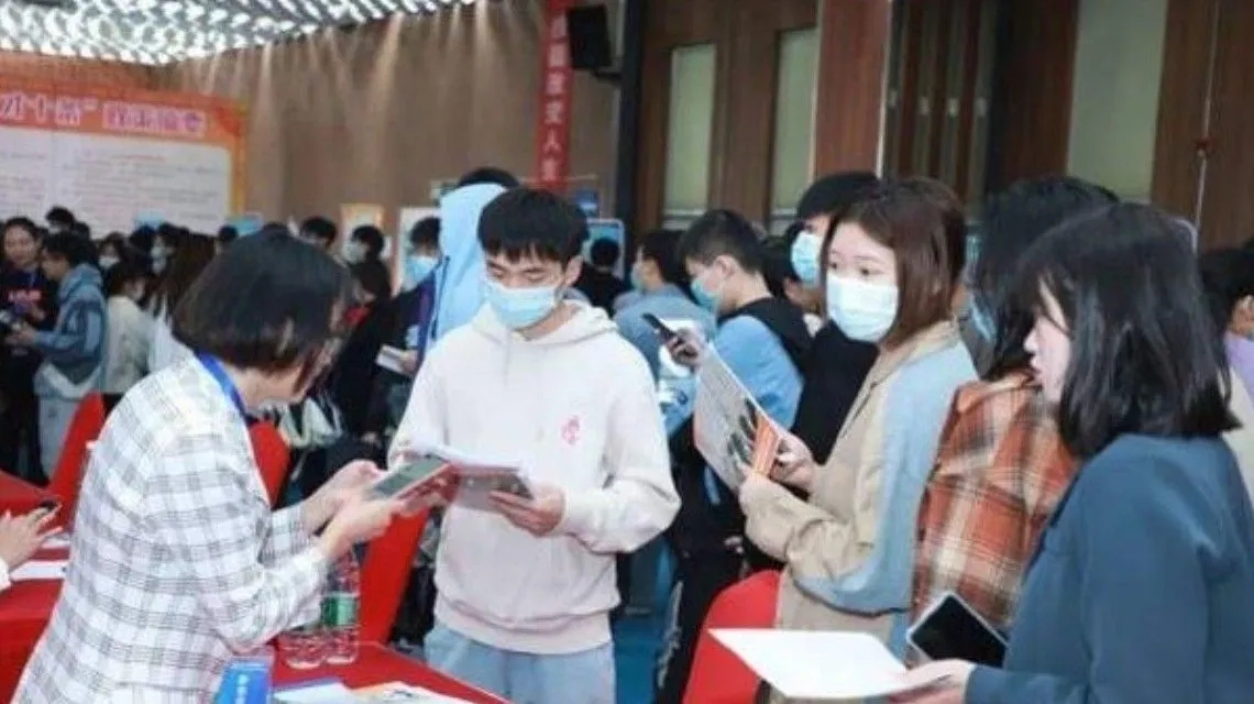 <b>互联网公司校招名额大幅增加</b>