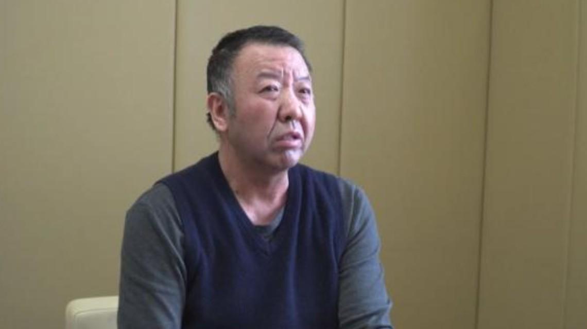 <b>副市长被查前让老婆搬空别墅</b>