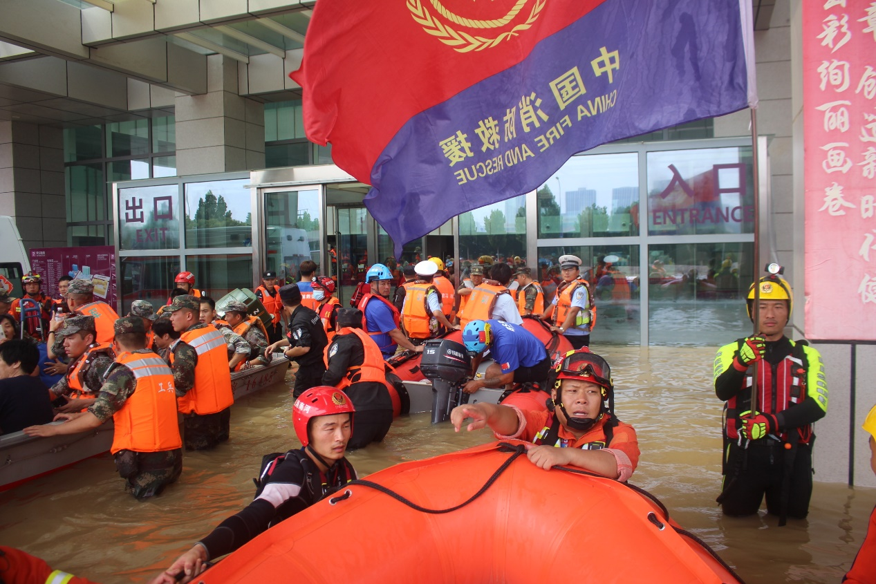<b>河南消防救援总队营救被困人员2万多名</b>