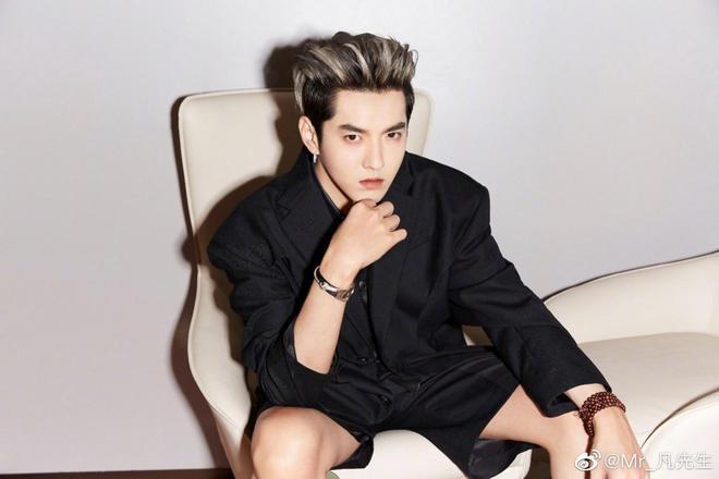<b>吴亦凡撤回两起网络侵权诉讼</b>
