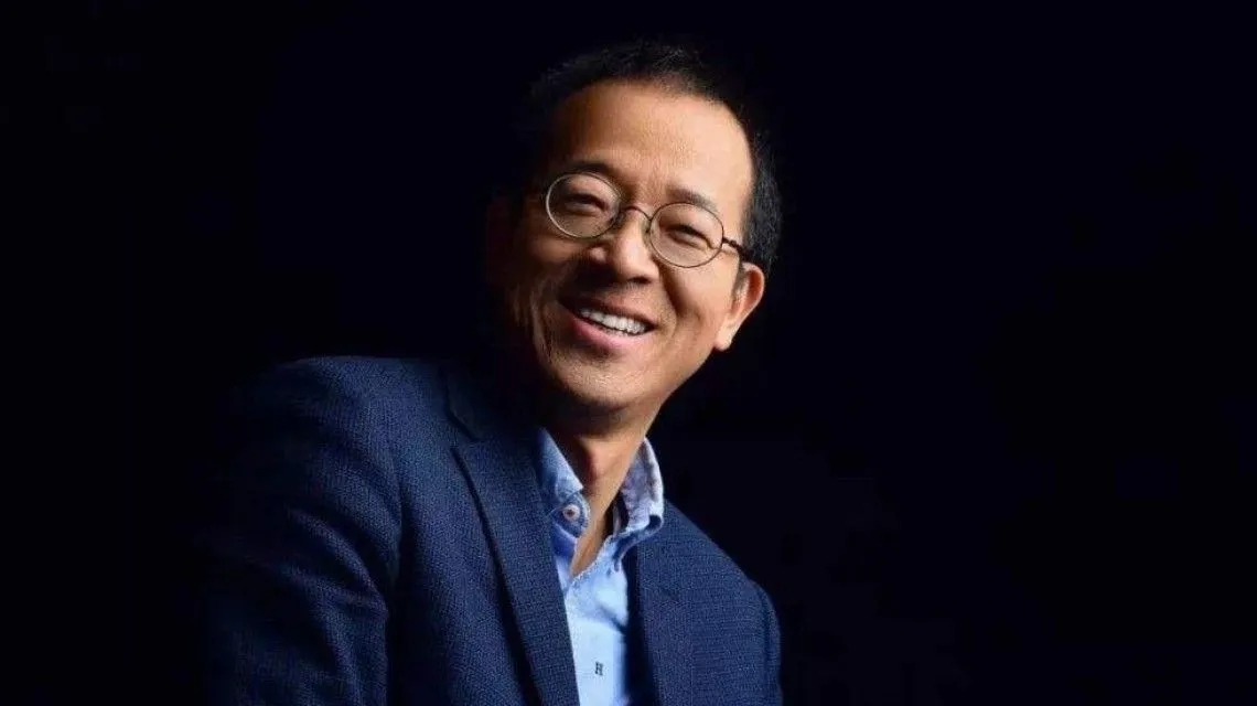 <b>俞敏洪回应媒体文章:向李佳琦取经</b>