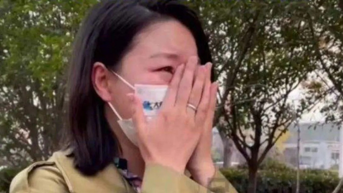 <b>把小莉为难哭的狗主人想和解</b>