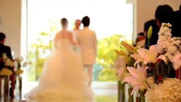 <b>中国初婚人数7年下降近半</b>