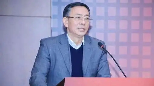 <b>陈耀明私印同号钞2万亿?央行辟谣</b>