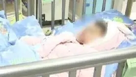 <b>爸爸家中放烟花 女儿被送进ICU</b>