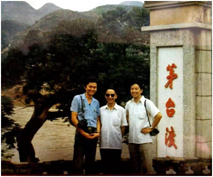 <b>红问号刘导演为筹拍电影经费忍痛割爱转让贵州</b>