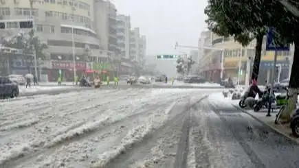 <b>南方多地暴雪！未来十天 阴雨雪不断</b>