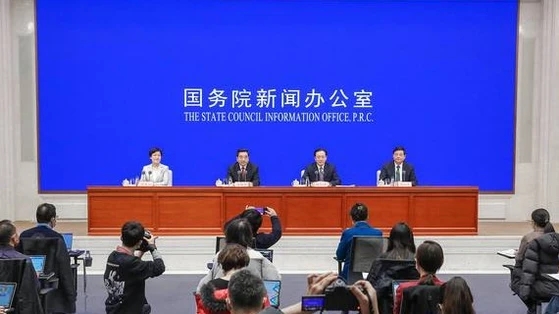 发改委回应养孩子压力大成本高