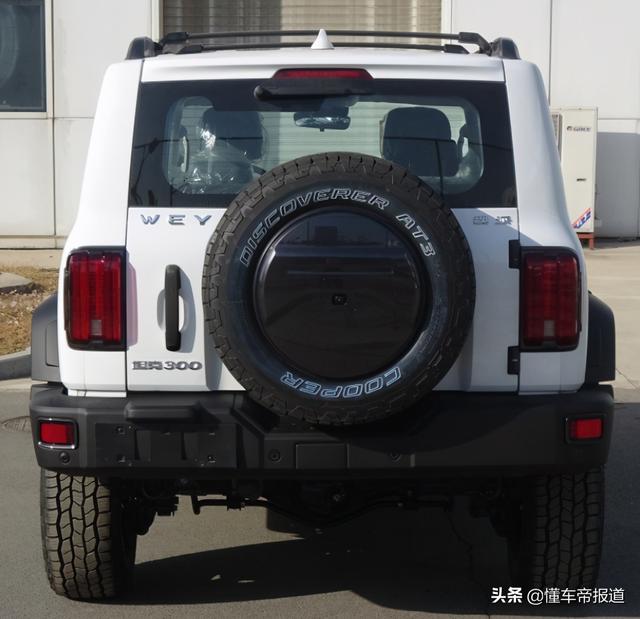 新车 | 真霸气！“新标”坦克300实车图曝光，越野装备升级