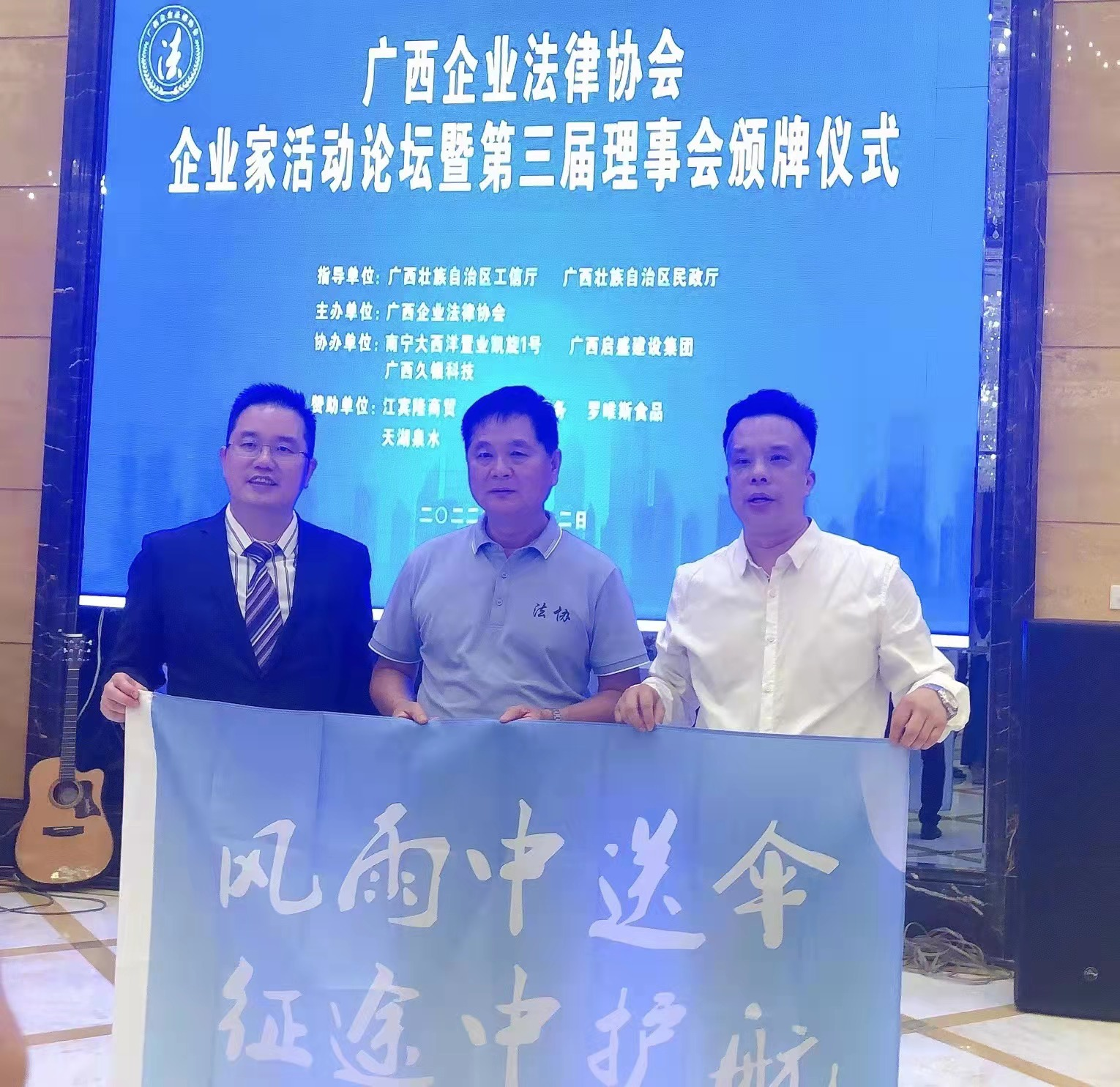 å¾ç30