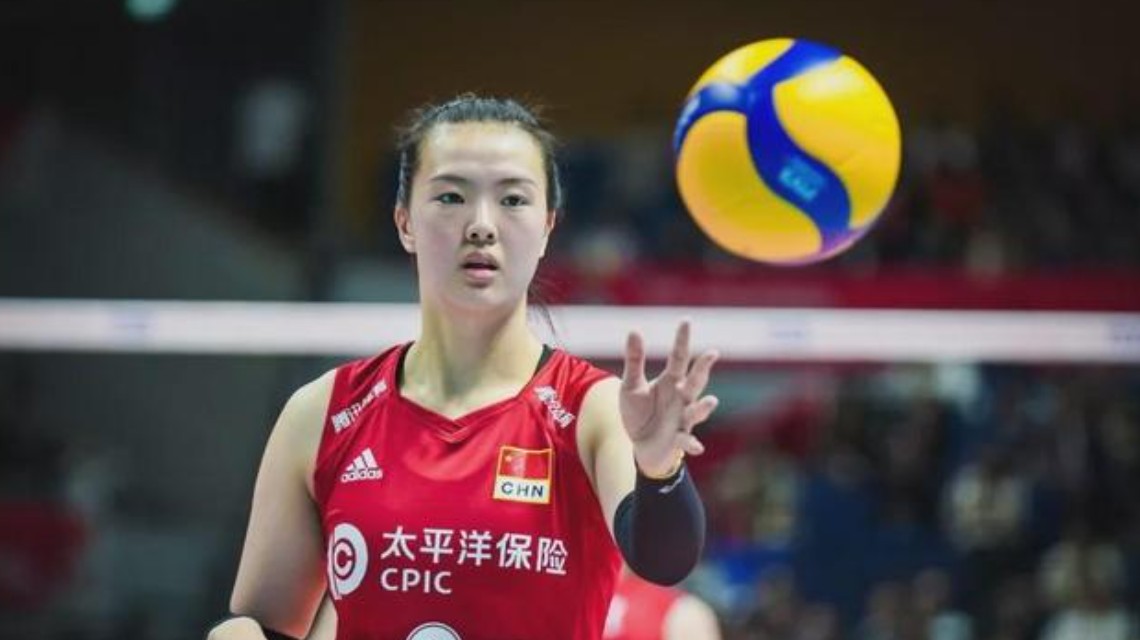 <b>中国女排3-2巴西终结四连败！张常宁爆发轰36分</b>